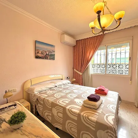 Holiday home Pepita - 3 - 350 Metros Playa - Piscina Torremolinos