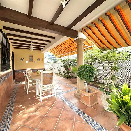 Holiday home Pepita - 3 - 350 Metros Playa - Piscina